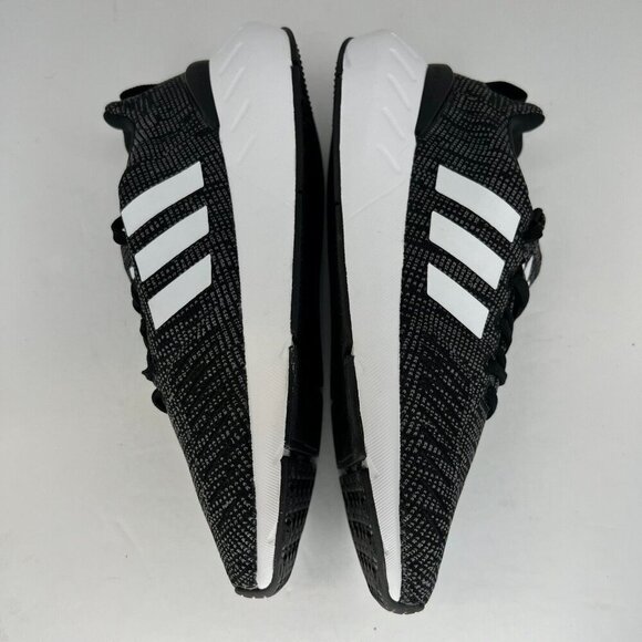 Adidas Mens GW8176 Black  Swift Run 22 Synthetic Sneakers Size 7 Running Shoes - Picture 7 of 9